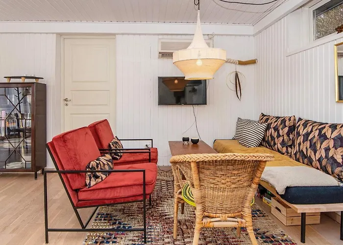 6 Person In Silkeborg-by Traum